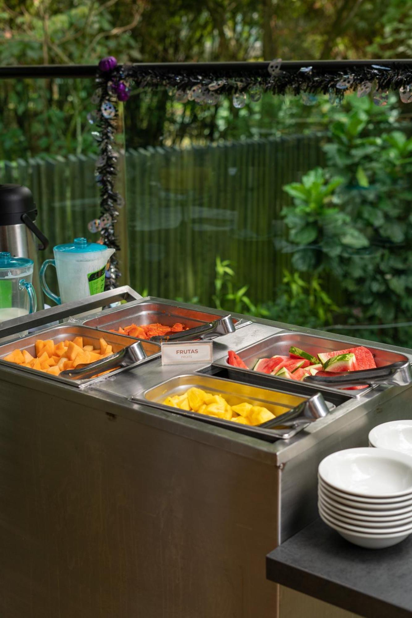 Cafe Hotel Medellin Ngoại thất bức ảnh