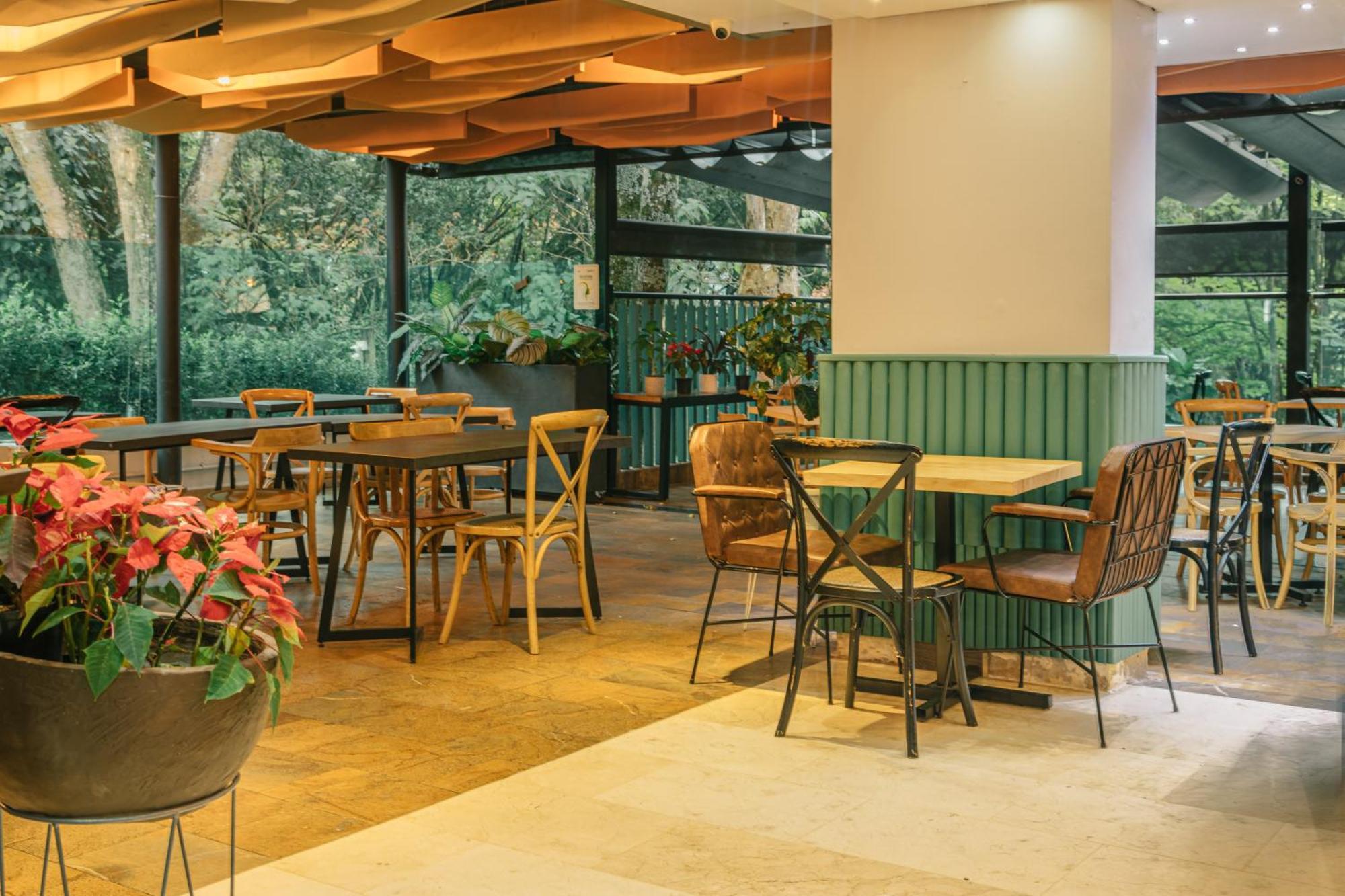 Cafe Hotel Medellin Ngoại thất bức ảnh
