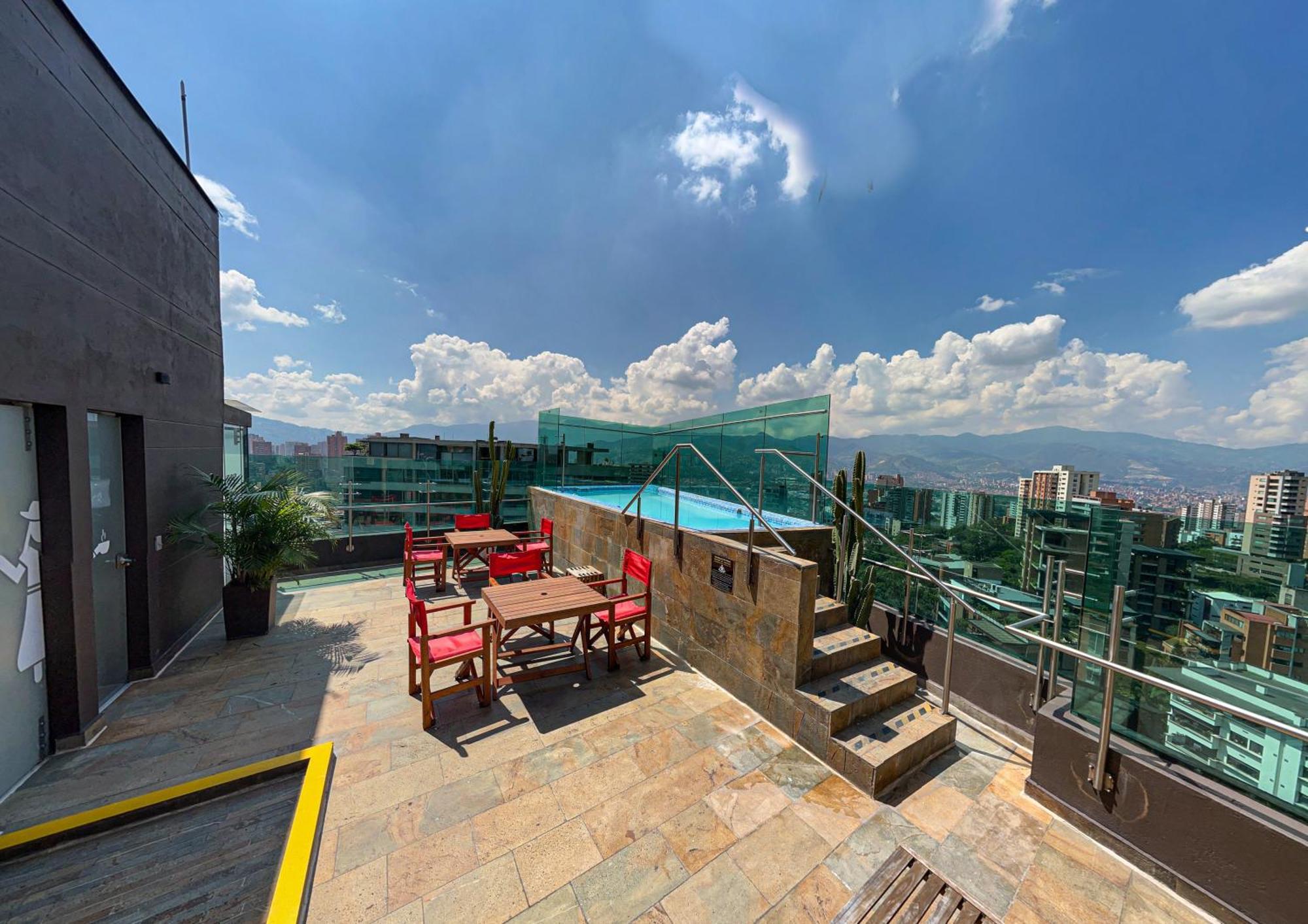 Cafe Hotel Medellin Ngoại thất bức ảnh