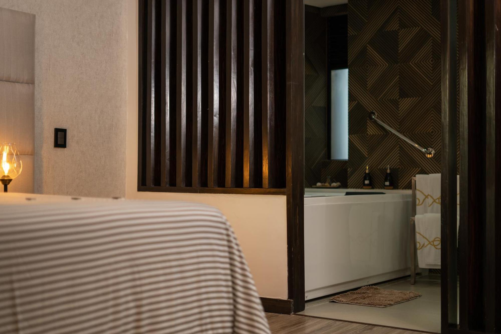 Cafe Hotel Medellin Phòng bức ảnh
