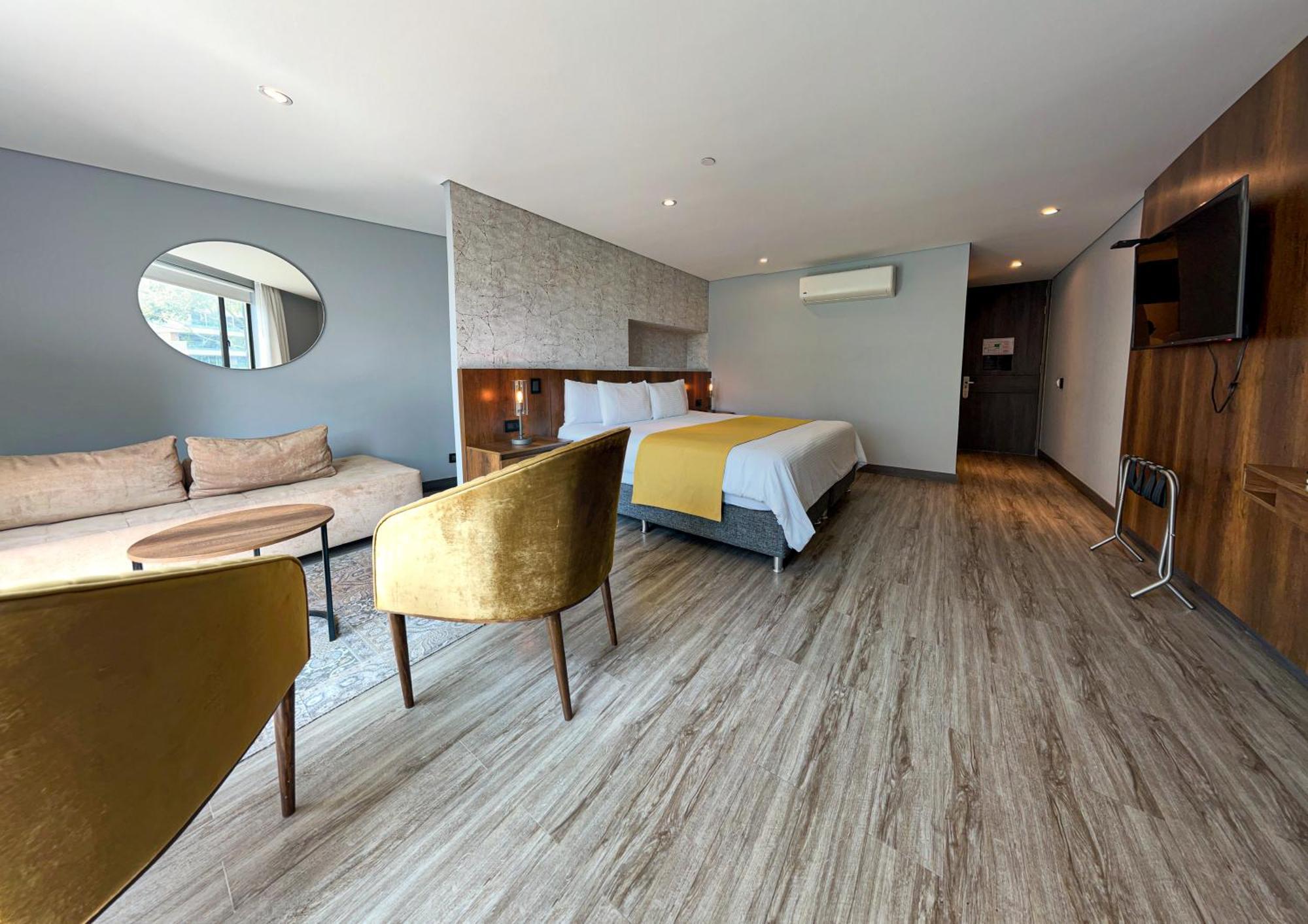 Cafe Hotel Medellin Phòng bức ảnh