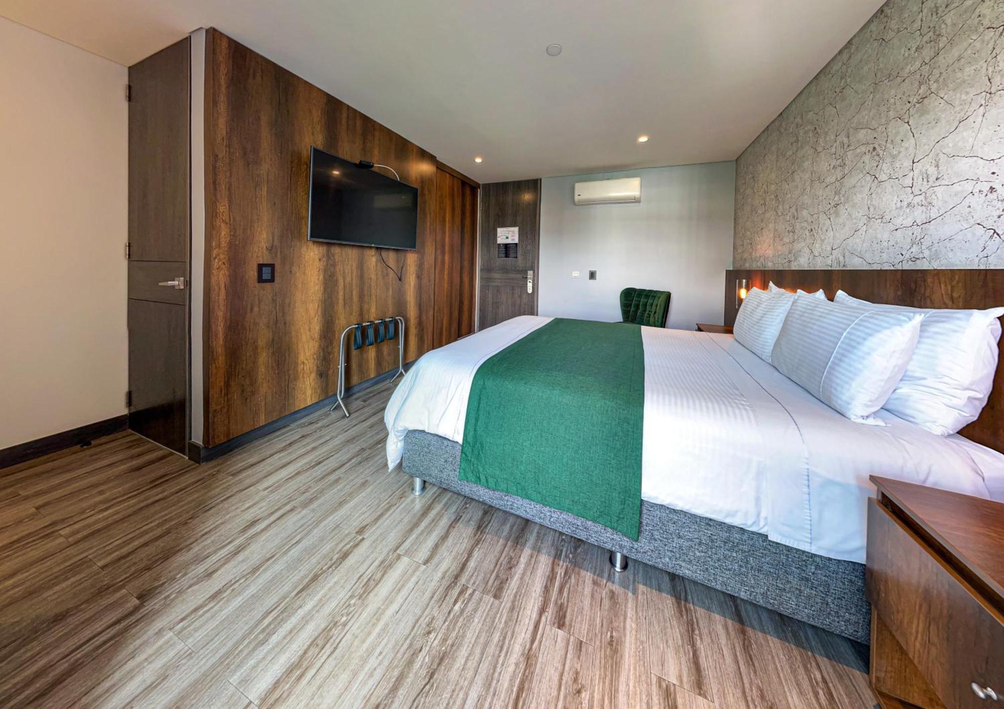 Cafe Hotel Medellin Phòng bức ảnh