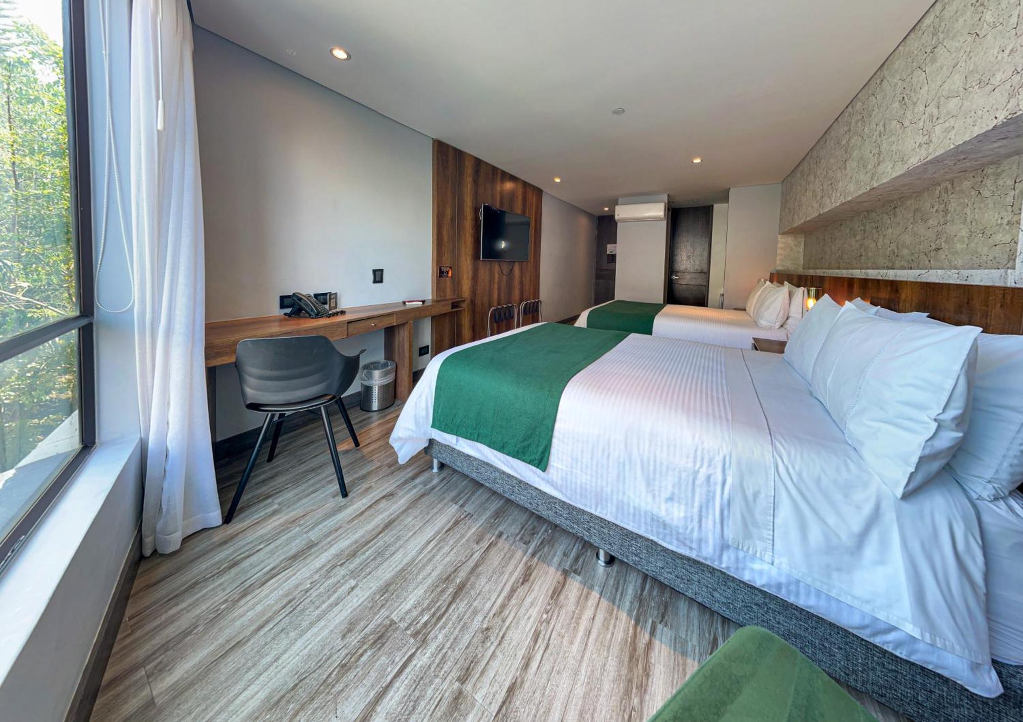 Cafe Hotel Medellin Phòng bức ảnh