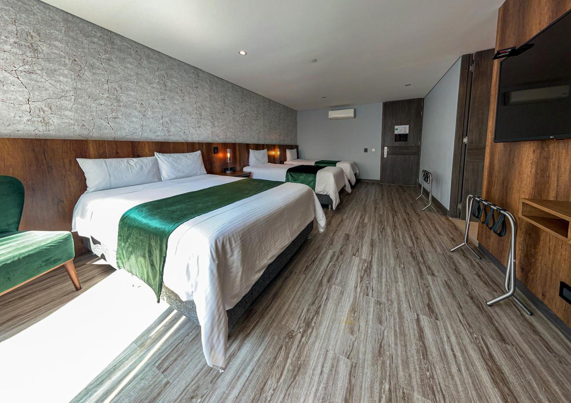 Cafe Hotel Medellin Phòng bức ảnh