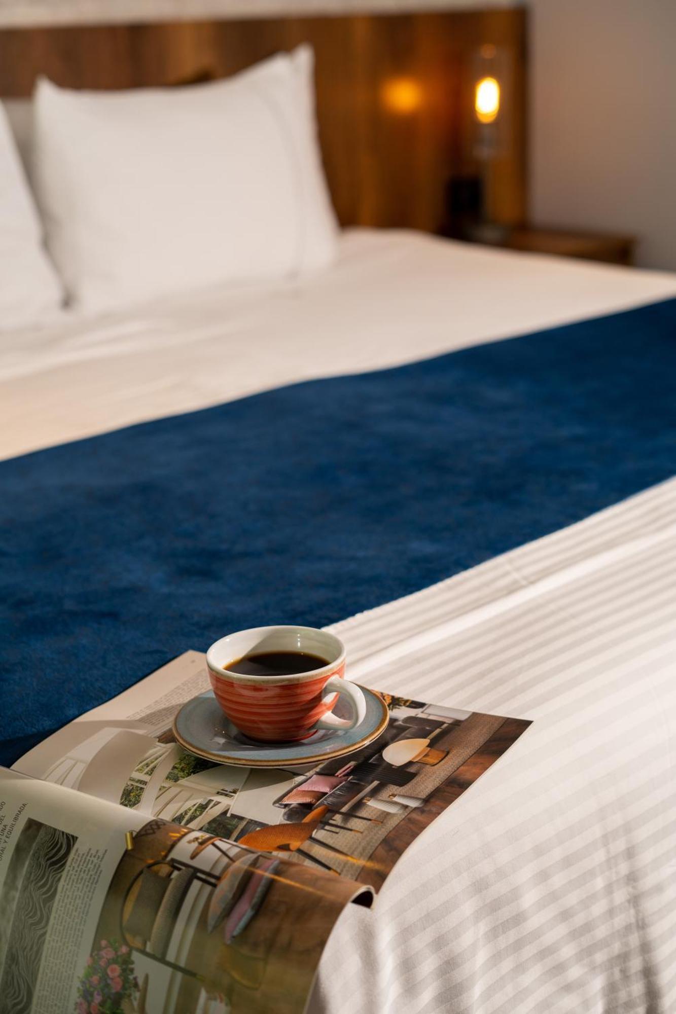 Cafe Hotel Medellin Ngoại thất bức ảnh